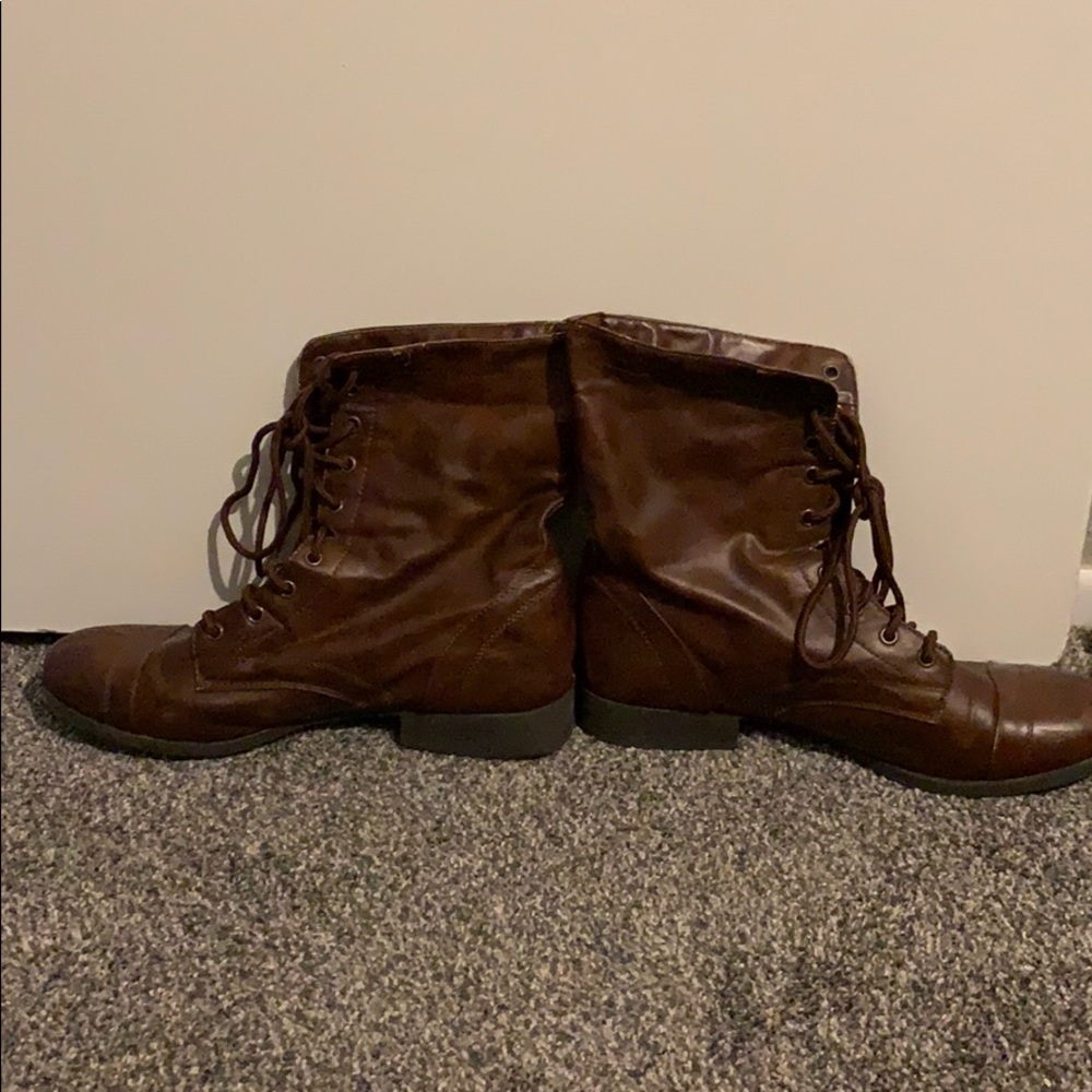 Women’s size 12 slouch boot